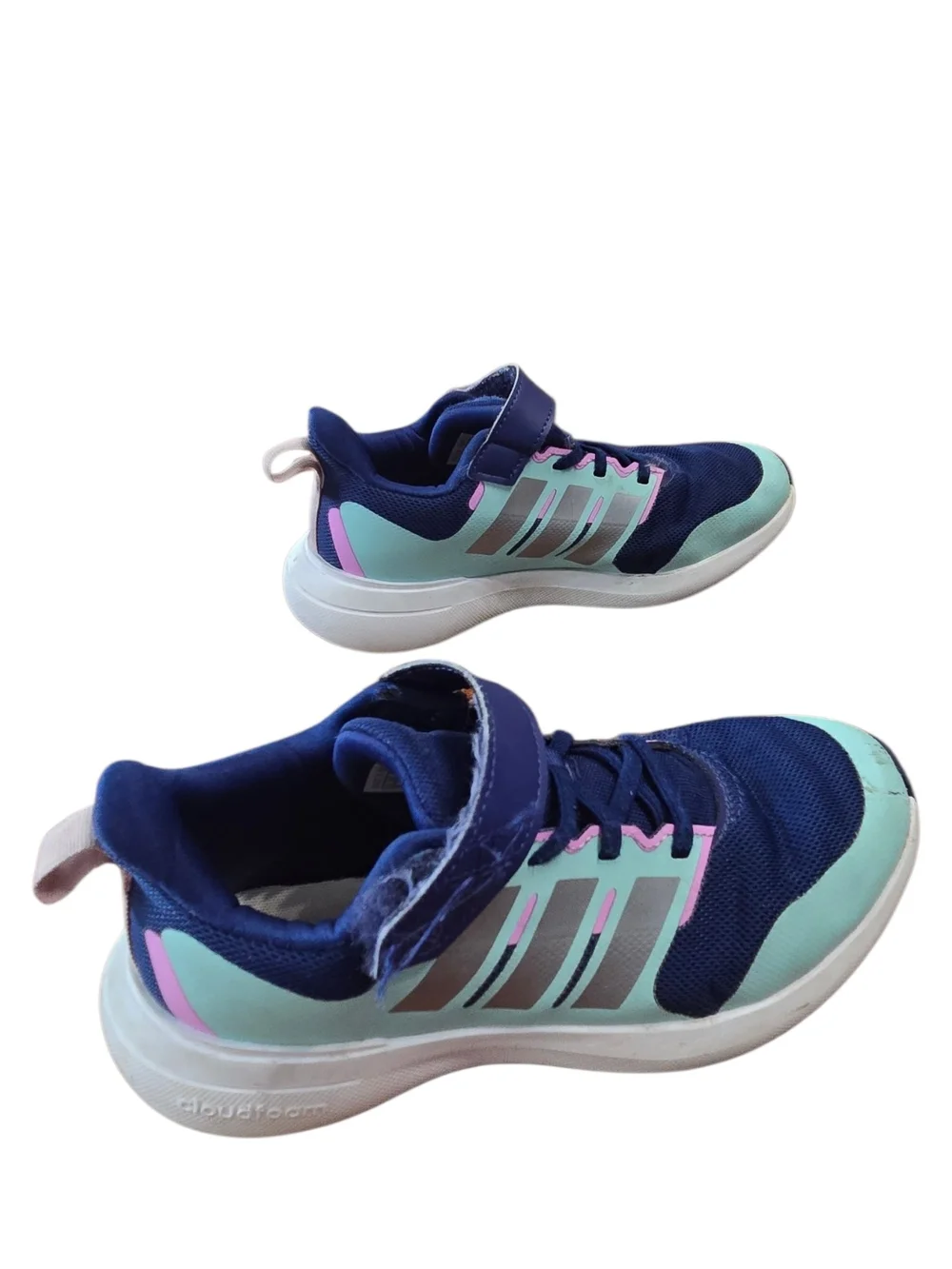 adidas 💙 lightweight